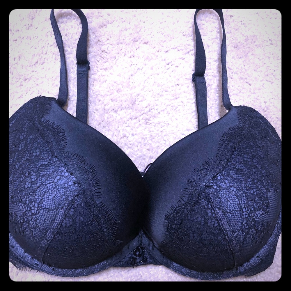 Sexy black push up bra😍